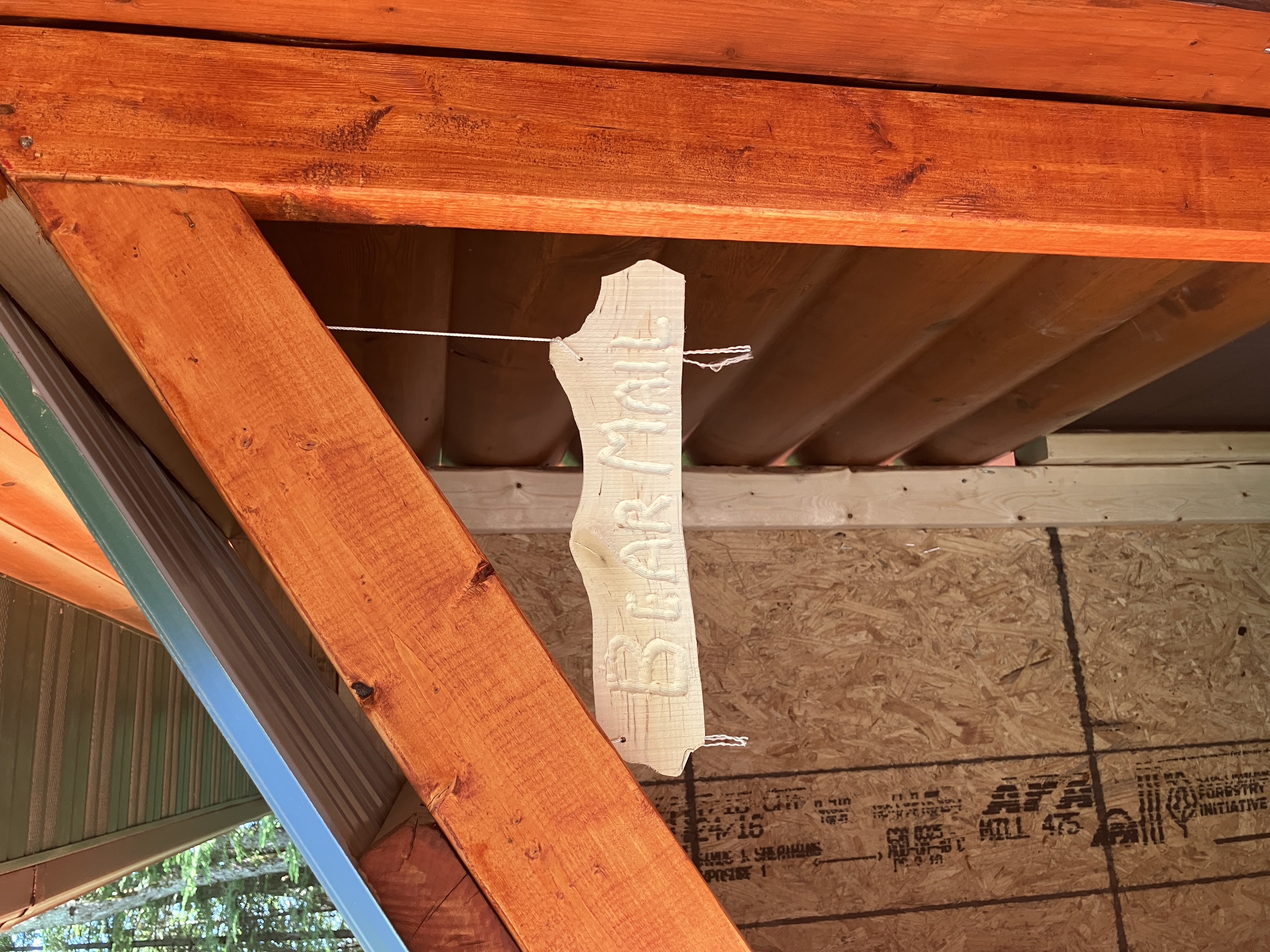 Delivery box with Bear Mail sign