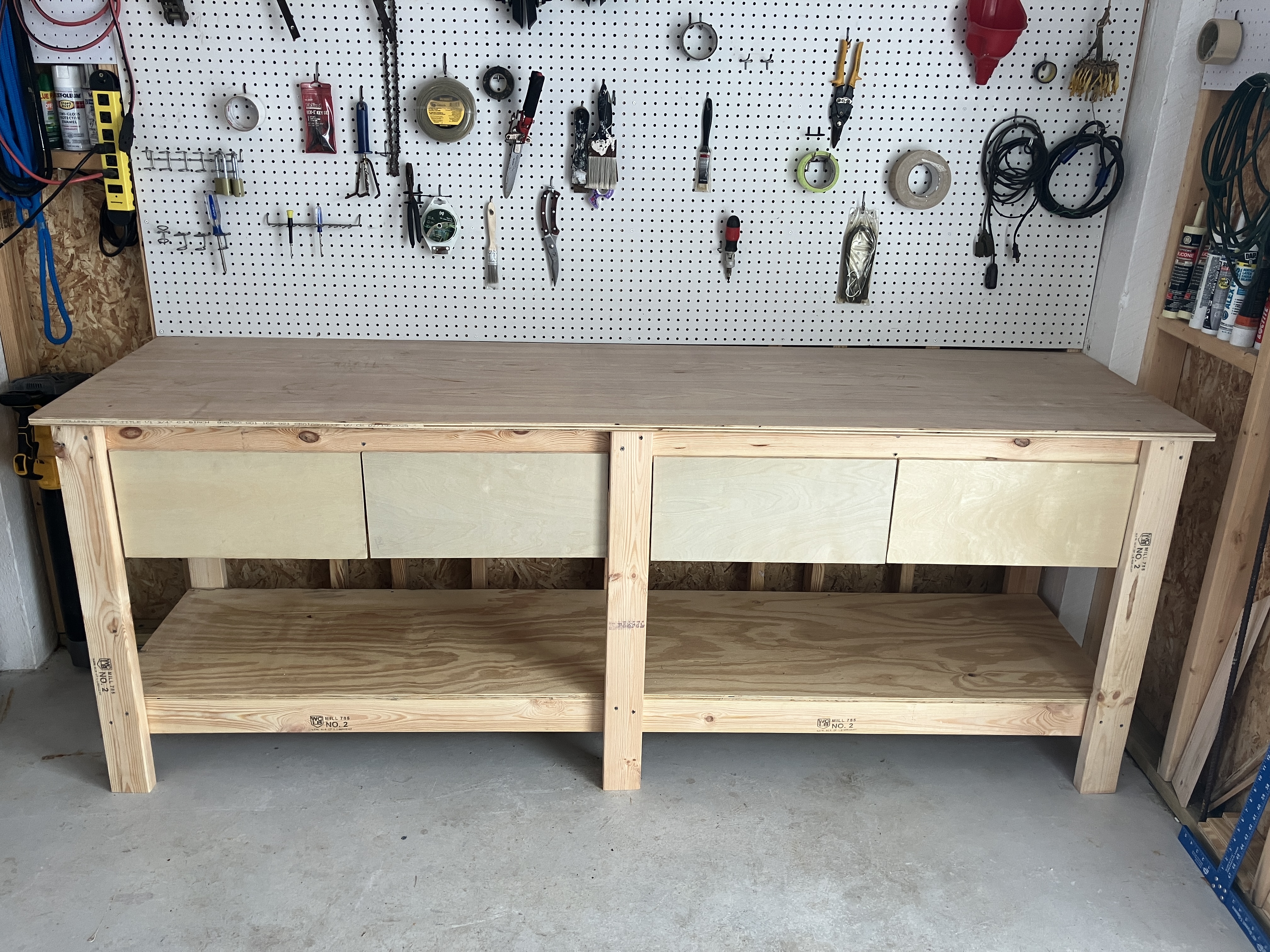 Workbench with drawers front view